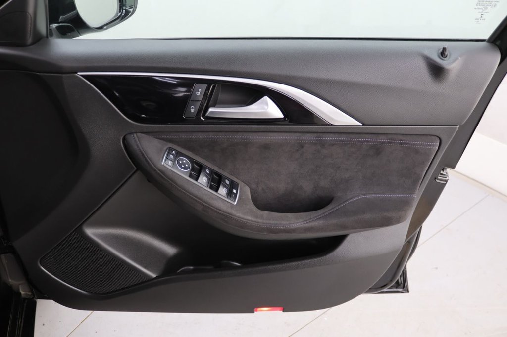 Used Infiniti Q30 2016 for sale - 76481888: Photo 27