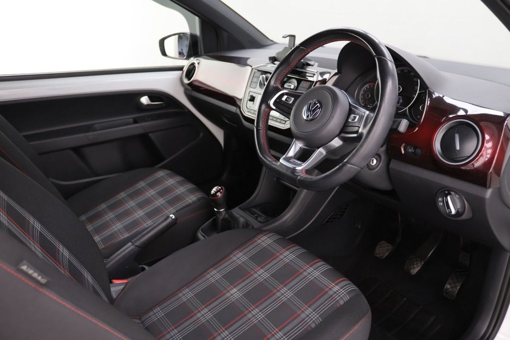 Used Volkswagen up! 2018 for sale - 77262981: Photo 10
