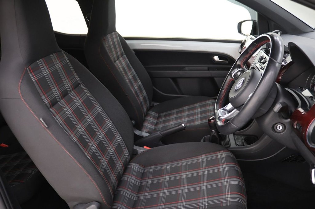 Used Volkswagen up! 2018 for sale - 77262981: Photo 11