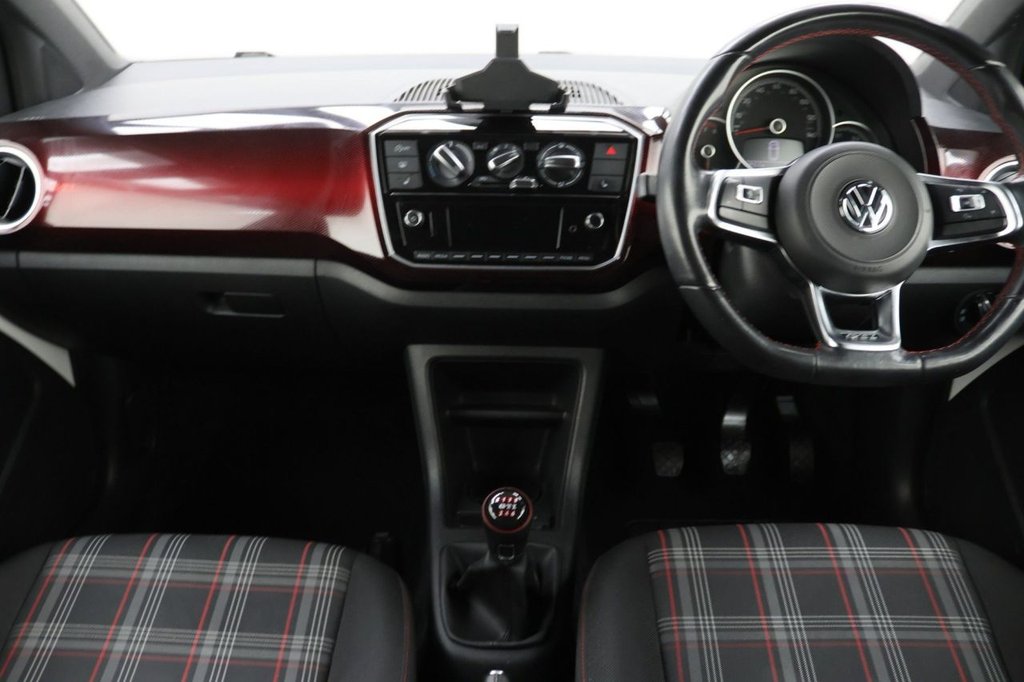Used Volkswagen up! 2018 for sale - 77262981: Photo 15