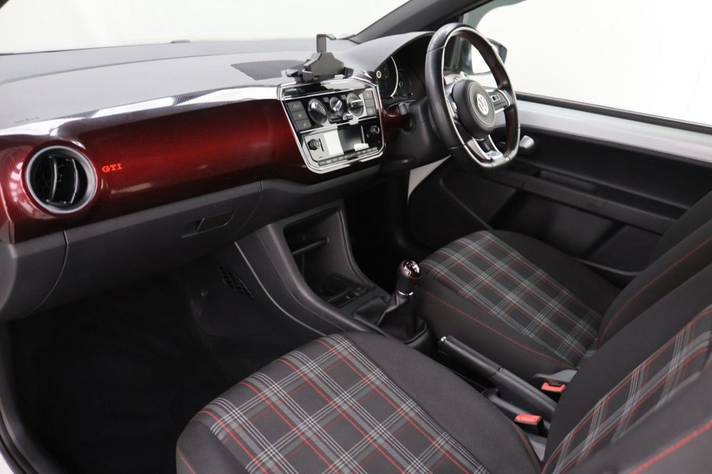 Used Volkswagen up! 2018 for sale - 77262981: Photo 21