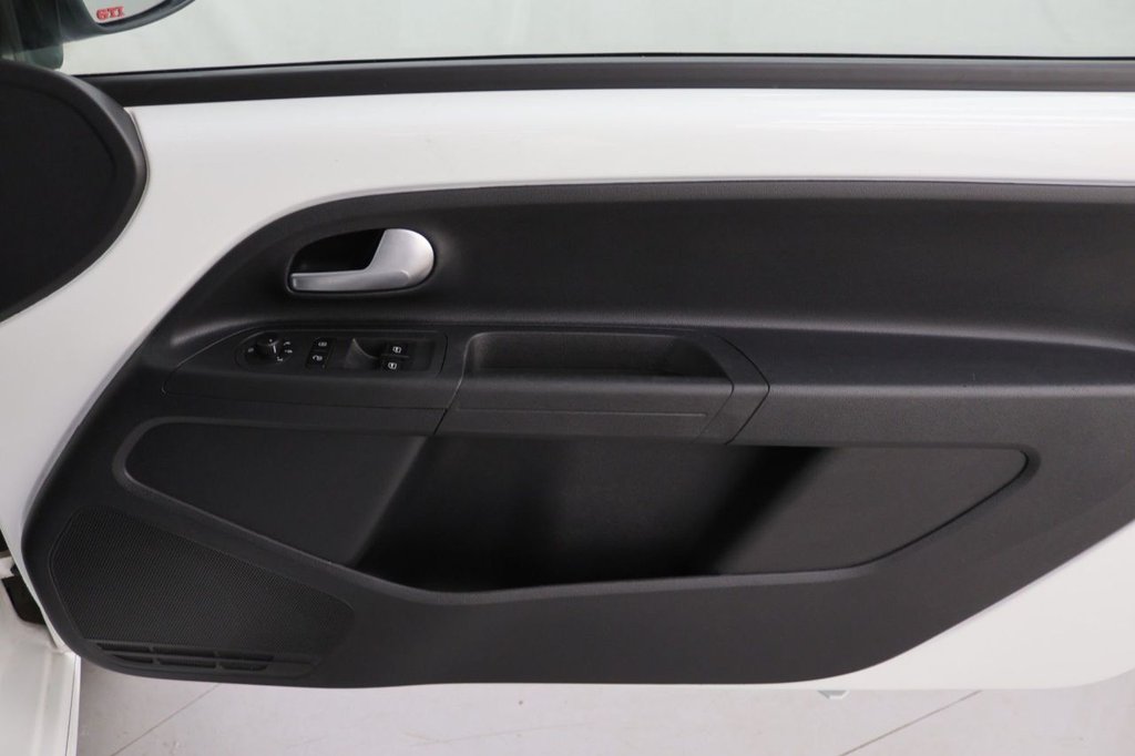 Used Volkswagen up! 2018 for sale - 77262981: Photo 23