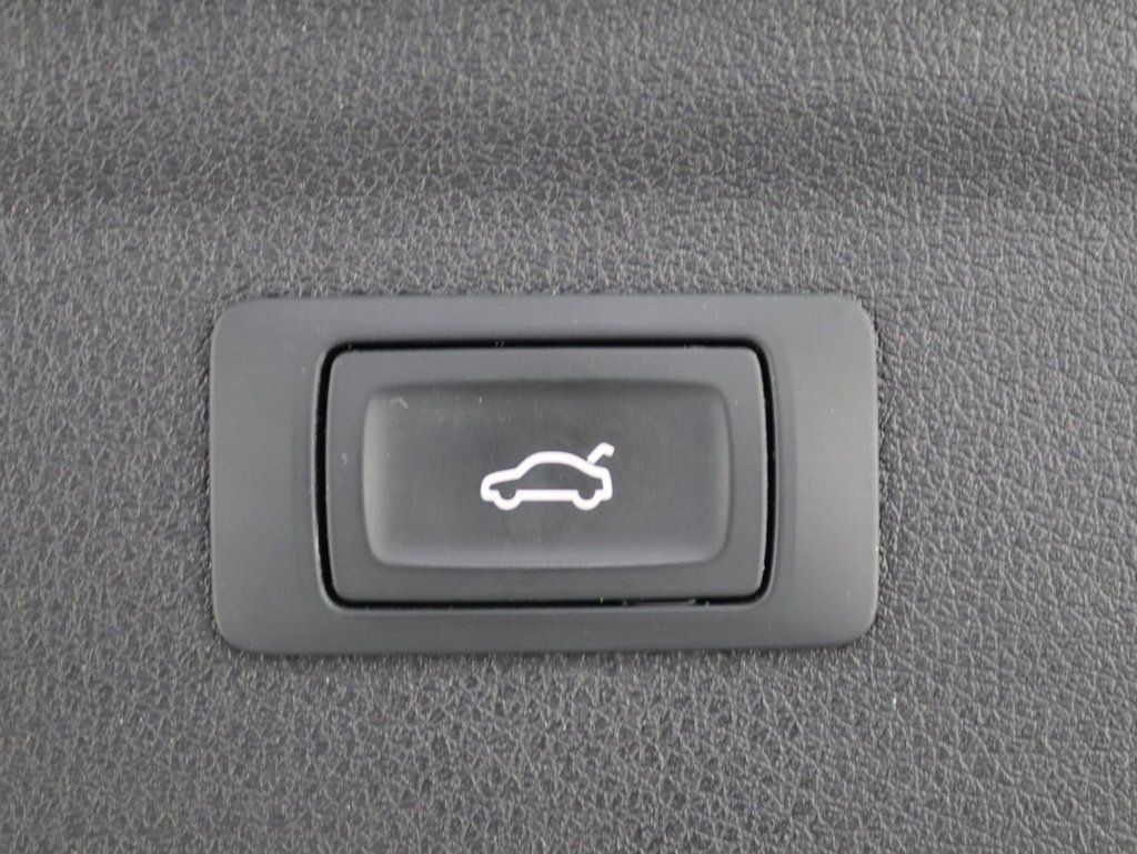 Used Audi Q3 2018 for sale - 77764591: Photo 29