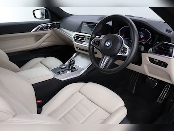 Used BMW 4 Series 2021 for sale - 76010107: Photo 2