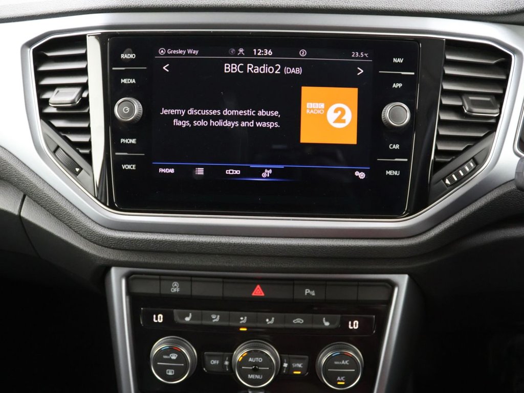 Used Volkswagen T-Roc 2022 for sale - 77703537: Photo 12