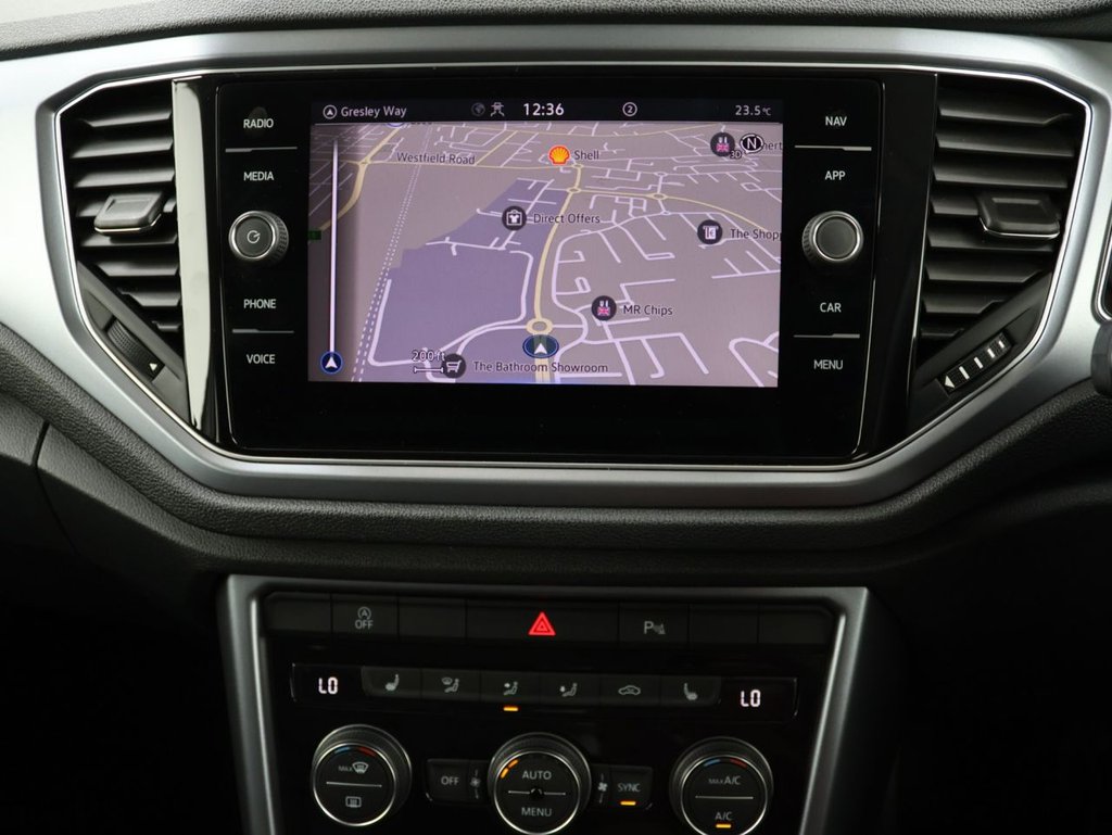 Used Volkswagen T-Roc 2022 for sale - 77703537: Photo 13