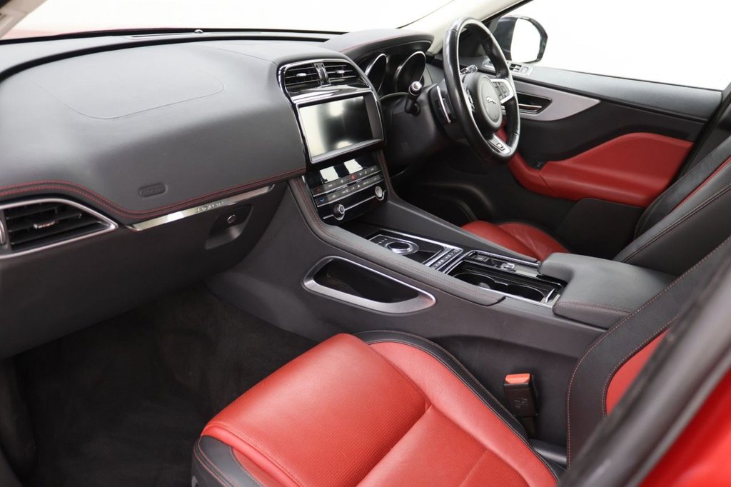 Used Jaguar F-Pace 2019 for sale - 77680302: Photo 25