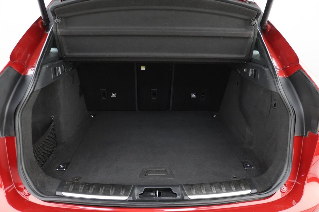 Used Jaguar F-Pace 2019 for sale - 77680302: Photo 26