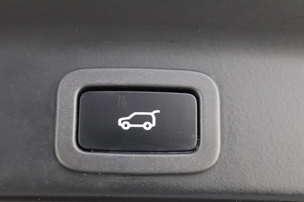 Used Jaguar F-Pace 2019 for sale - 77680302: Photo 27