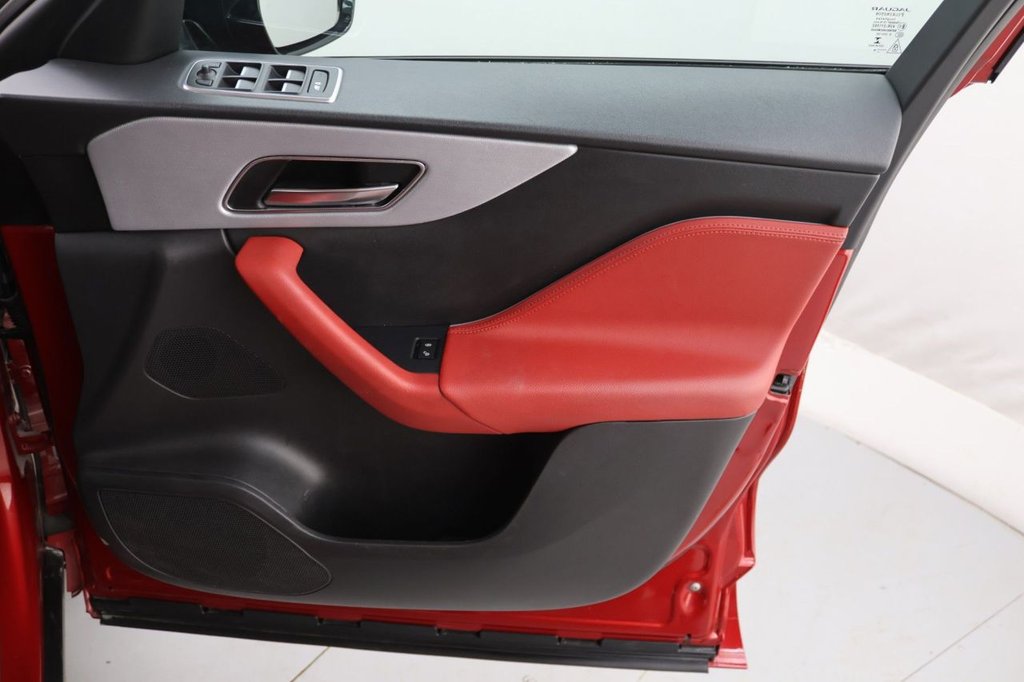 Used Jaguar F-Pace 2019 for sale - 77680302: Photo 28