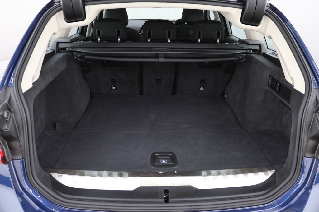 Used BMW 3 Series 2022 for sale - 77897620: Photo 25