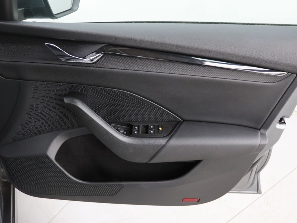 Used Skoda Octavia 2022 for sale - 76162704: Photo 27
