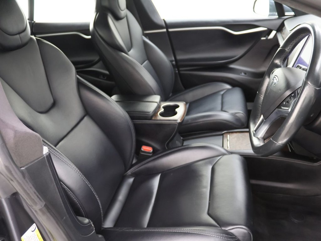 Used Tesla Model S 2018 for sale - 76496220: Photo 12