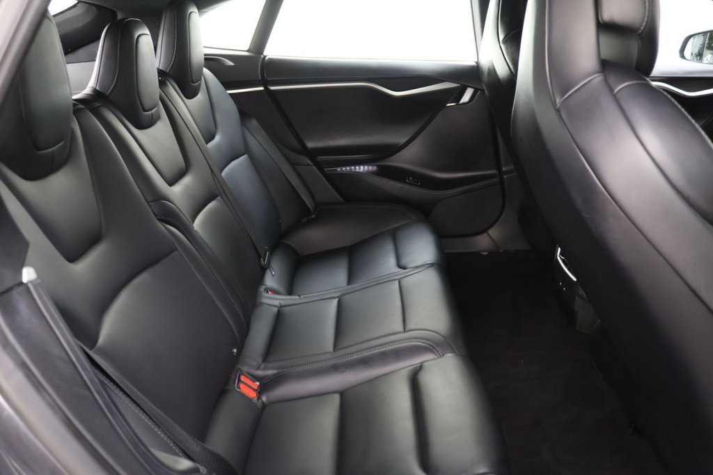 Used Tesla Model S 2018 for sale - 76496220: Photo 16