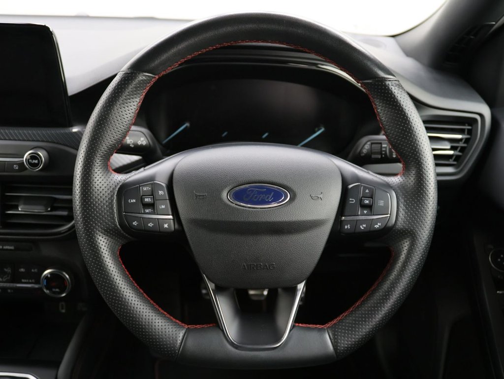 Used Ford Focus 2020 for sale - 76546484: Photo 20