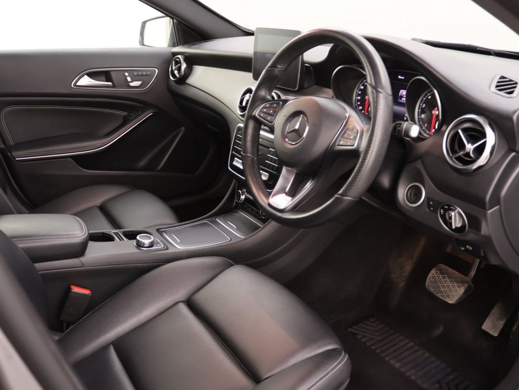 Used Mercedes-Benz GLA 2019 for sale - 78017247: Photo 12