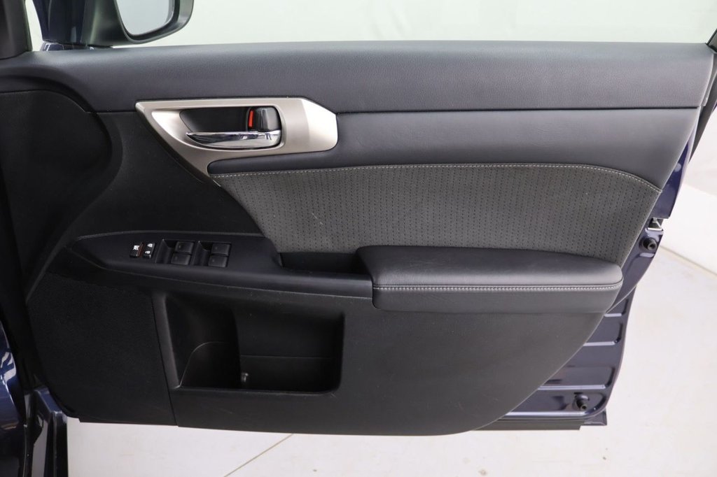 Used Lexus CT 2018 for sale - 78069114: Photo 27