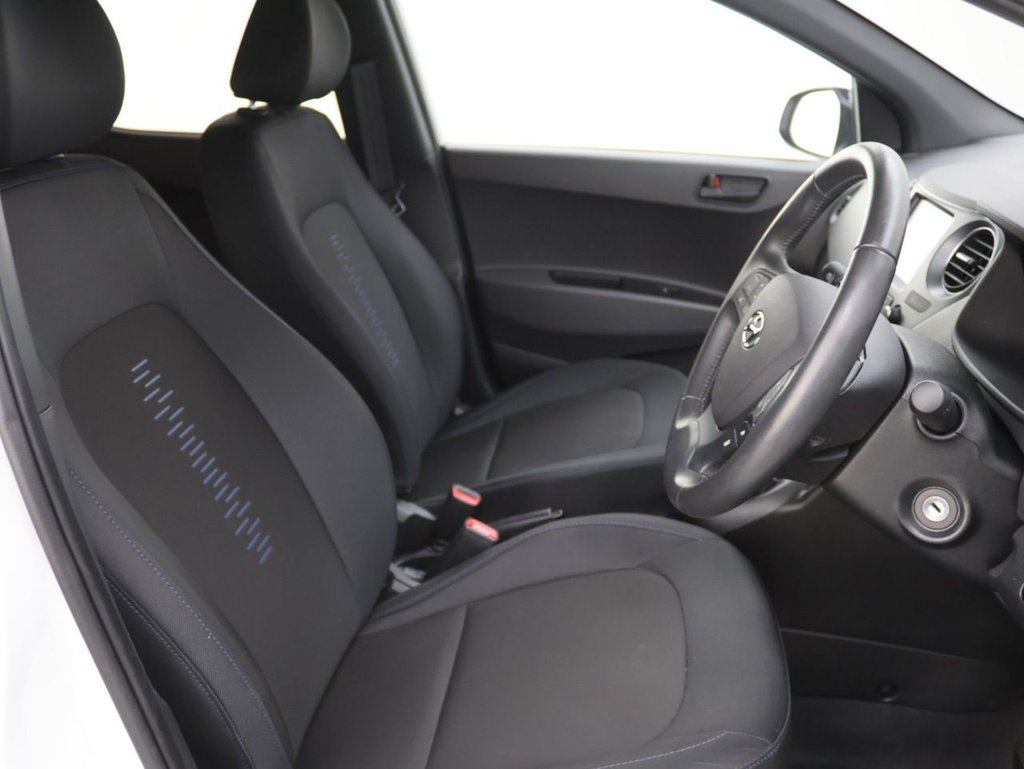 Used Hyundai i10 2018 for sale - 78181229: Photo 11