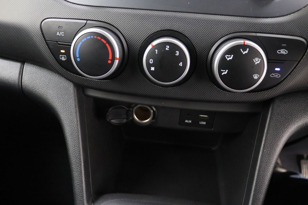 Used Hyundai i10 2018 for sale - 78181229: Photo 12