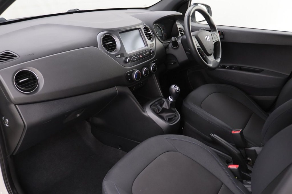 Used Hyundai i10 2018 for sale - 78181229: Photo 23