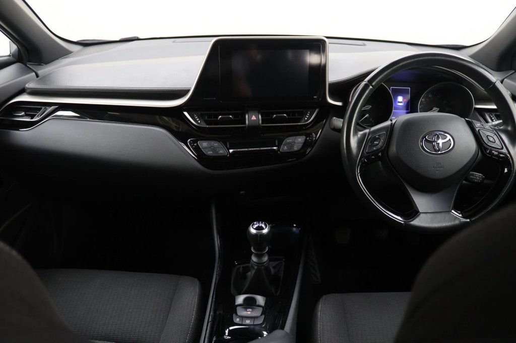 Used Toyota C-HR 2019 for sale - 78056214: Photo 18