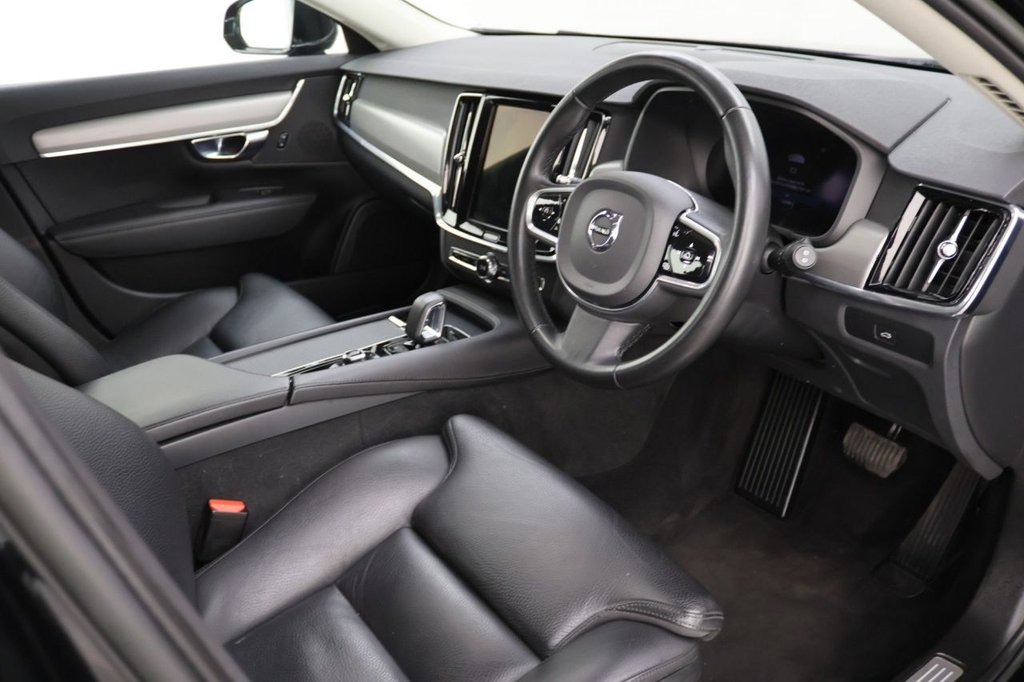 Used Volvo V90 2022 for sale - 76509668: Photo 10