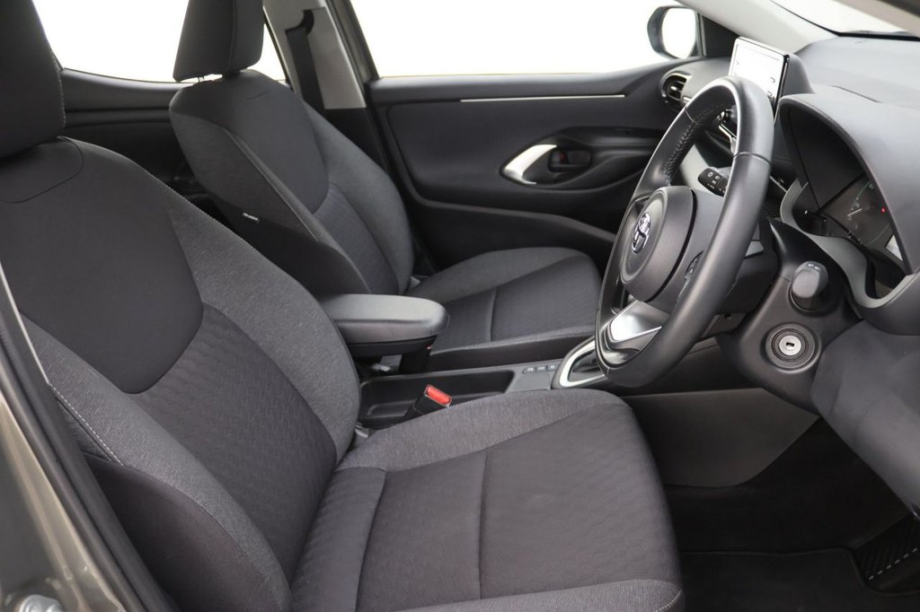 Used Toyota Yaris 2022 for sale - 77027048: Photo 12