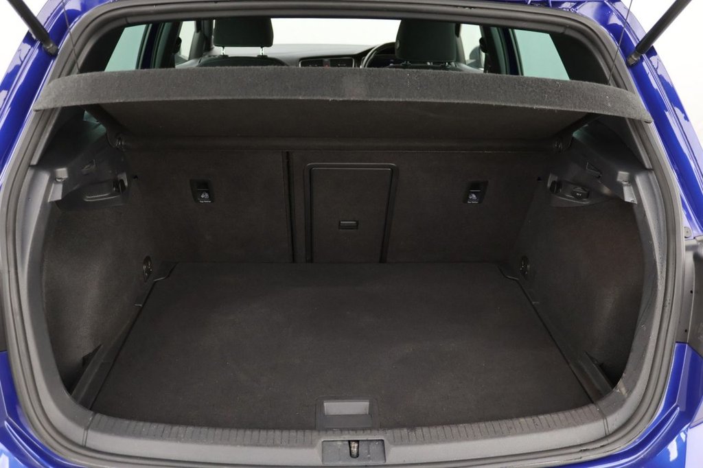 Used Volkswagen Golf 2019 for sale - 77558012: Photo 25