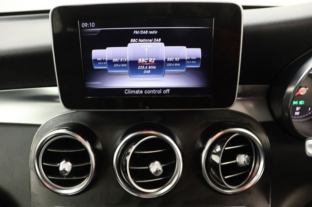 Used Mercedes-Benz GLC 2018 for sale - 76323092: Photo 15