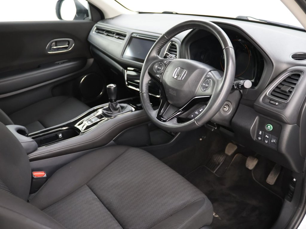 Used Honda HR-V 2018 for sale - 76303516: Photo 10