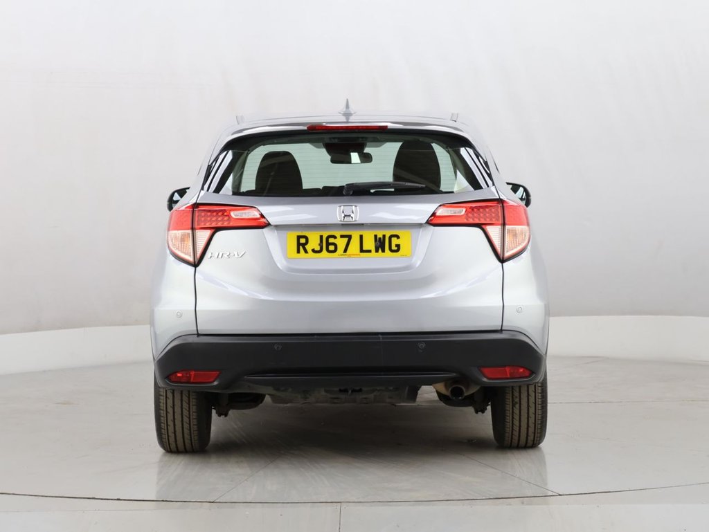 Used Honda HR-V 2018 for sale - 76303516: Photo 9