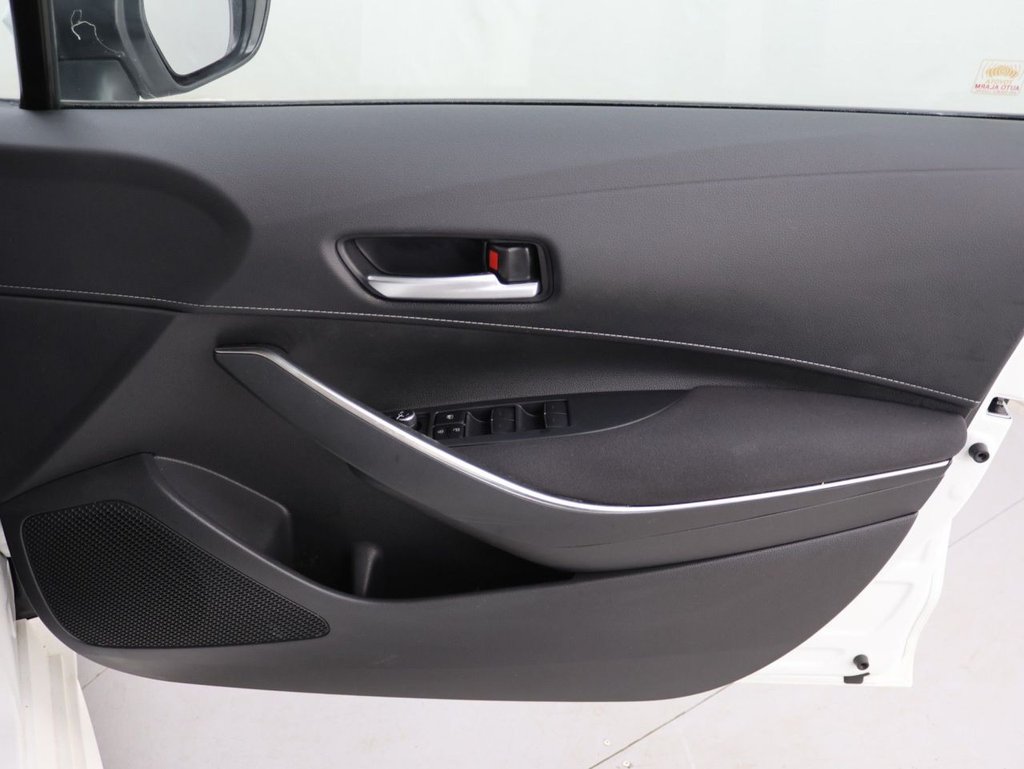 Used Toyota Corolla 2020 for sale - 78110512: Photo 27
