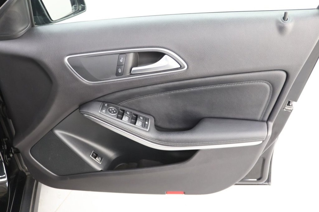 Used Mercedes-Benz GLA 2018 for sale - 77631702: Photo 27