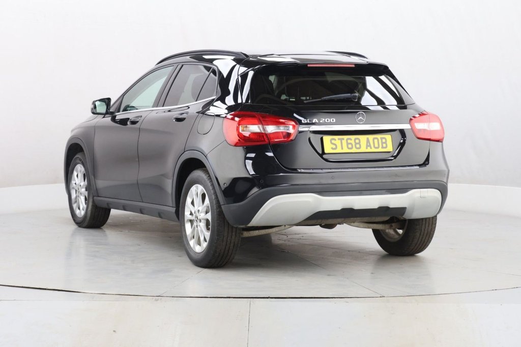 Used Mercedes-Benz GLA 2018 for sale - 77631702: Photo 7