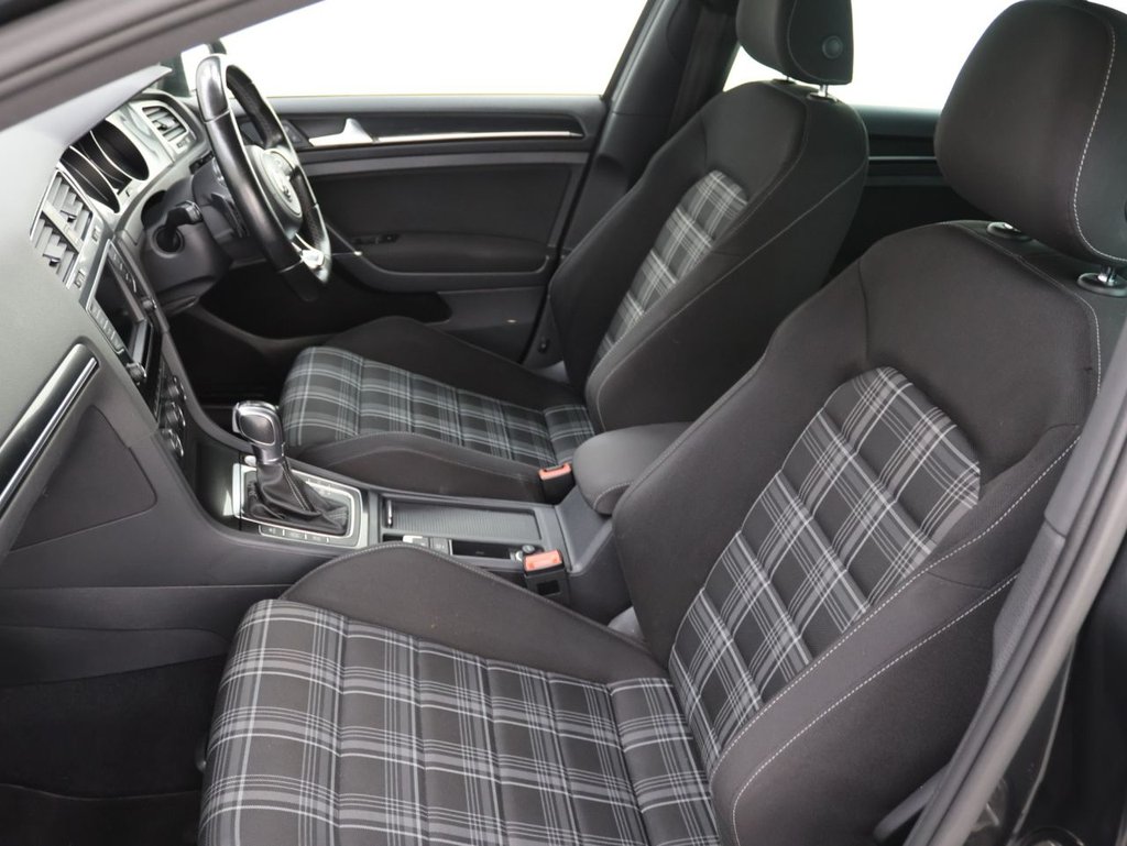 Used Volkswagen Golf 2016 for sale - 76333436: Photo 21