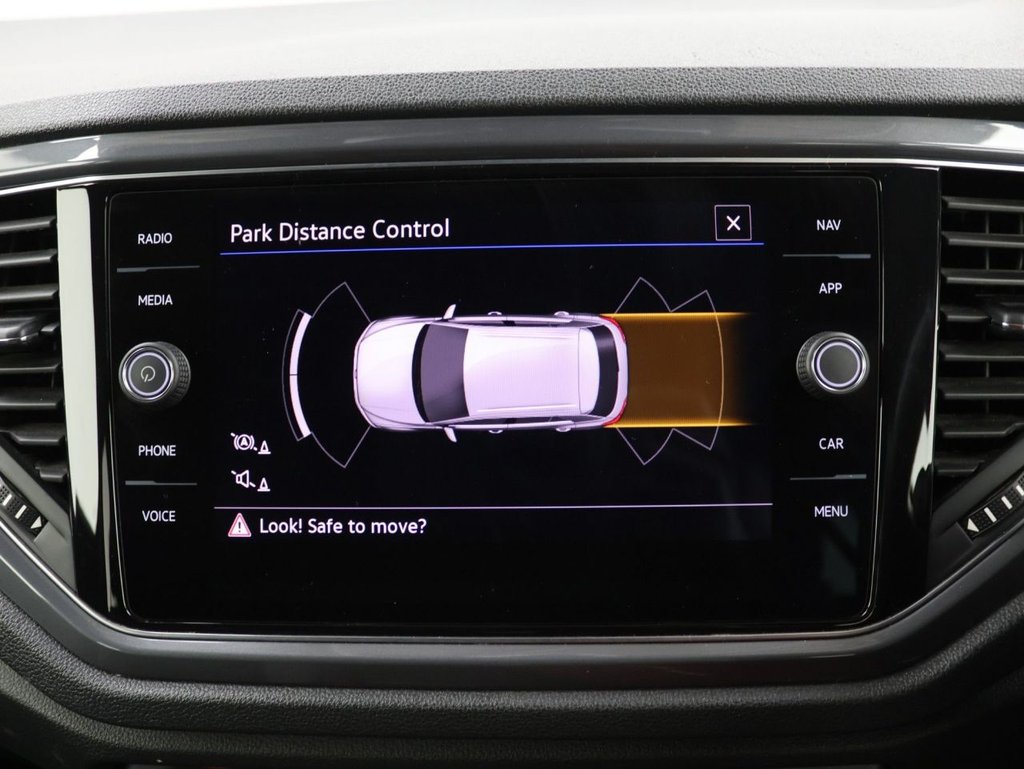 Used Volkswagen T-Roc 2021 for sale - 76867373: Photo 15