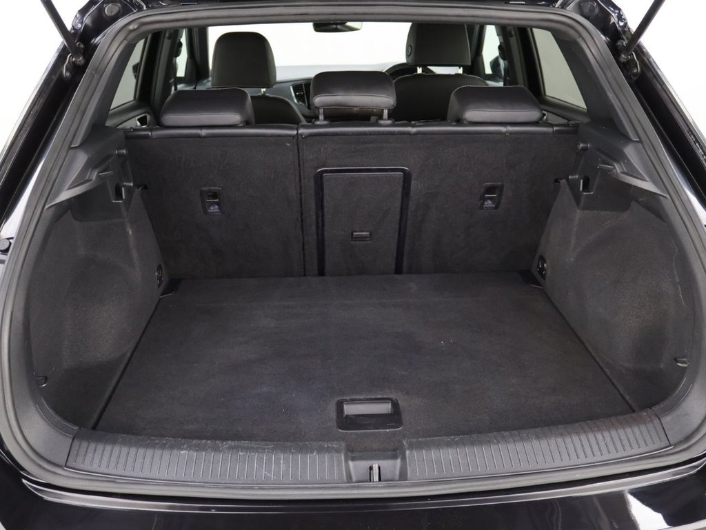 Used Volkswagen T-Roc 2021 for sale - 76867373: Photo 25