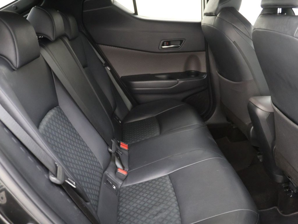 Used Toyota C-HR 2020 for sale - 77879331: Photo 17