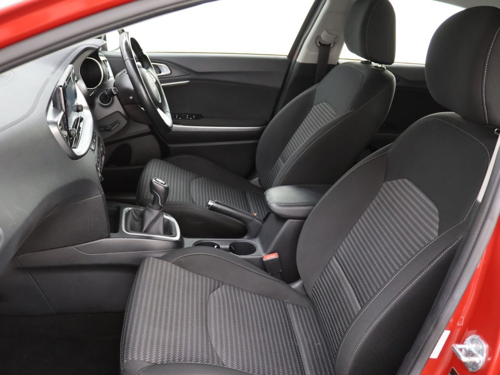 Used Kia XCeed 2022 for sale - 76758610: Photo 23