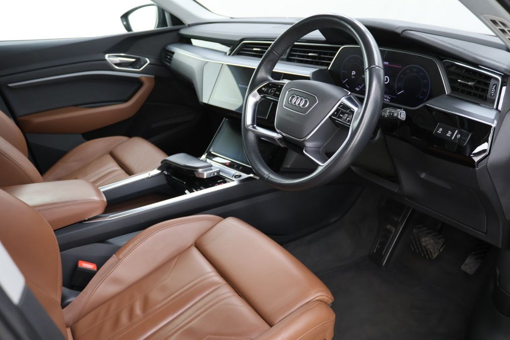 Used Audi e-tron 2022 for sale - 76406373: Photo 13