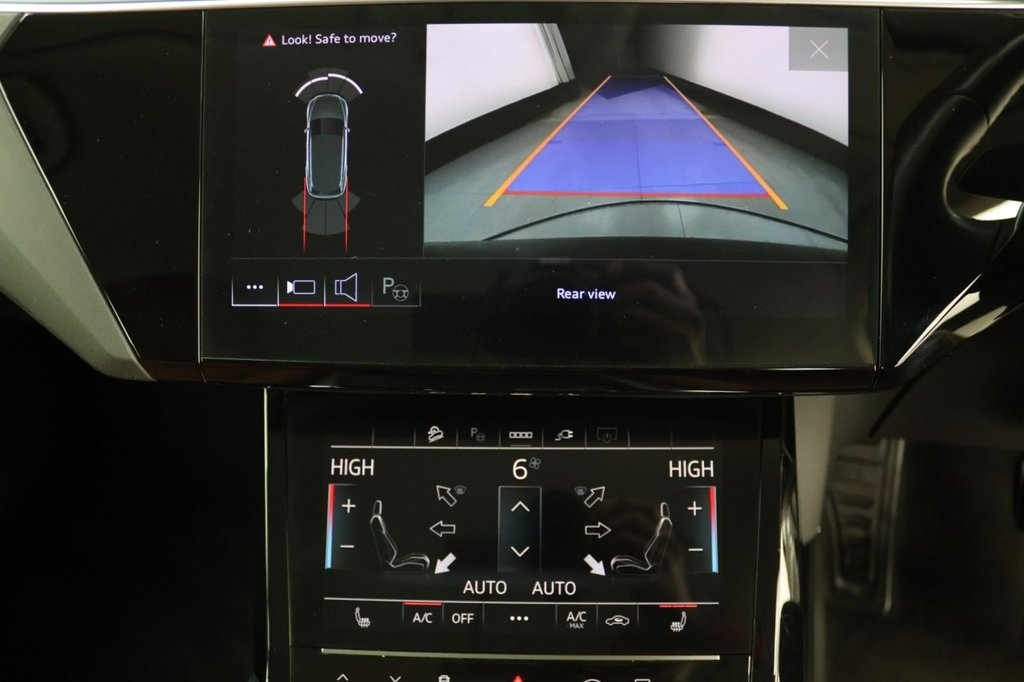 Used Audi e-tron 2022 for sale - 76406373: Photo 18