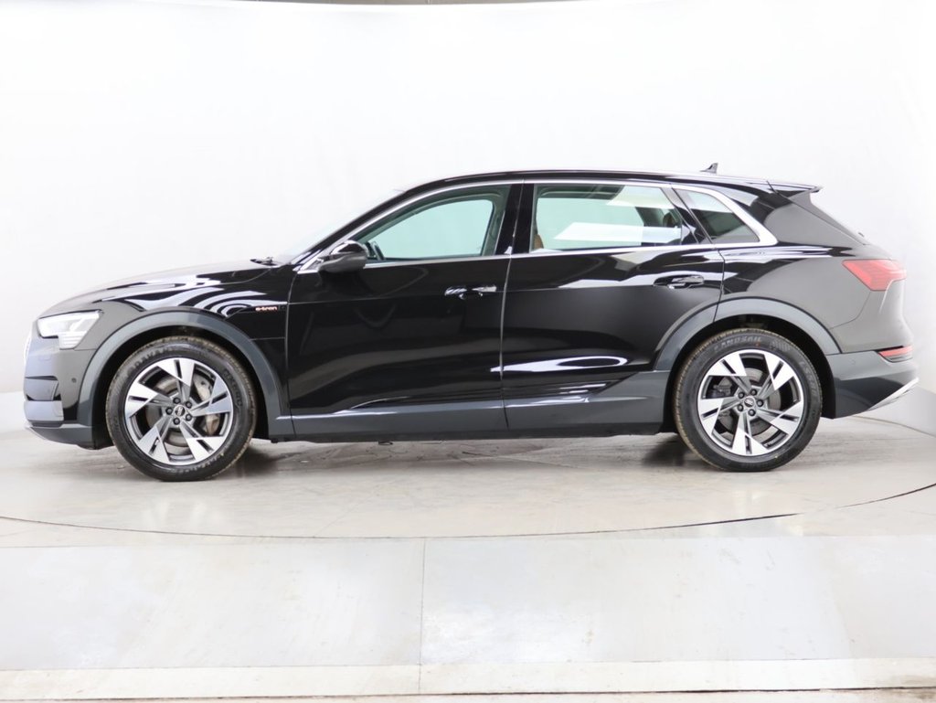 Used Audi e-tron 2022 for sale - 76406373: Photo 9