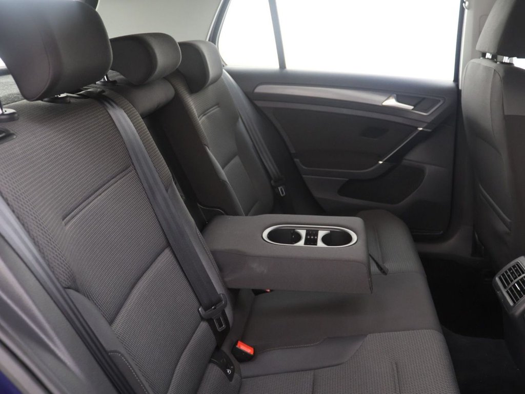 Used Volkswagen Golf 2018 for sale - 77703727: Photo 17