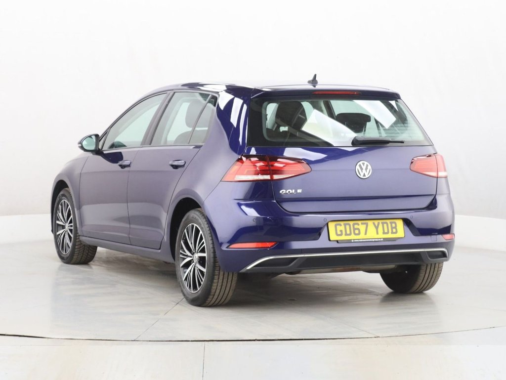 Used Volkswagen Golf 2018 for sale - 77703727: Photo 7