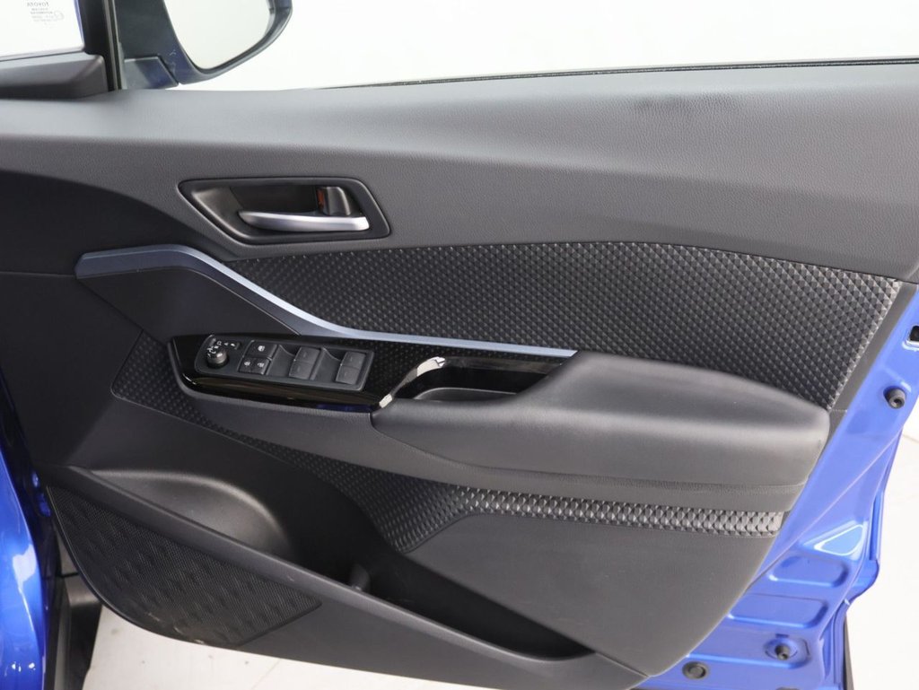 Used Toyota C-HR 2020 for sale - 77666952: Photo 26