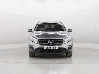 Used Mercedes-Benz GLA 2019 for sale - 78569397: Photo