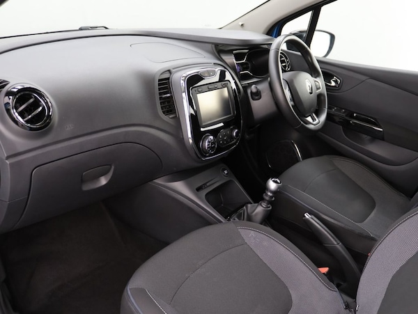 Used Renault Captur 2017 for sale - 75509499: Photo 24