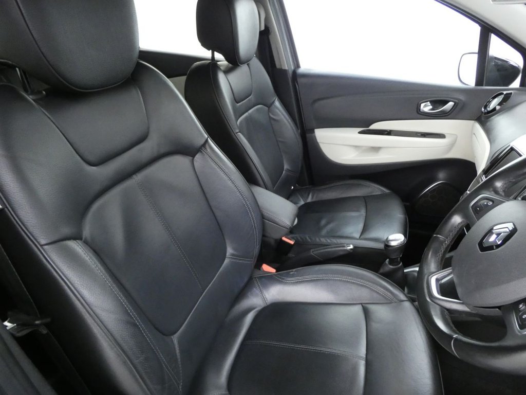 Used Renault Captur 2019 for sale - 77014153: Photo 12