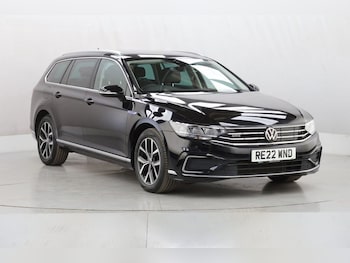 Used Volkswagen Passat 2022 for sale - 79370332: Photo