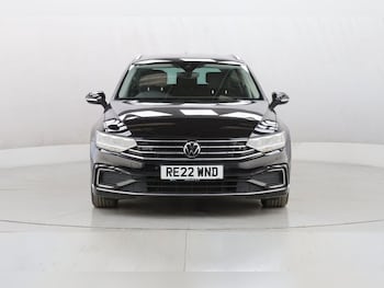 Used Volkswagen Passat 2022 for sale - 79370332: Photo